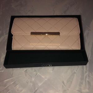 BCBG Paris Clutch